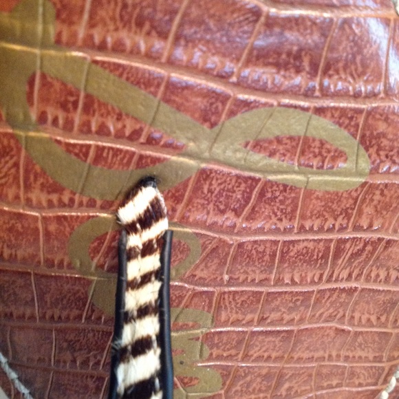 Sam Edelman Genuine calf hair croc footbed sandal - Picture 6 of 6